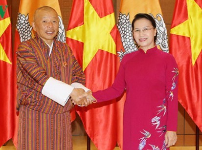Ketua MN Vietnam, Nguyen Thi Kim Ngan menerima Ketua Parlemen Bhutan, Lyonopo Jigme Zangpo