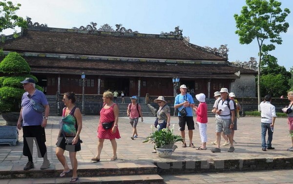 Lebih dari satu juta turis  mancanegara  mengunjungi ibukota kuno Hue