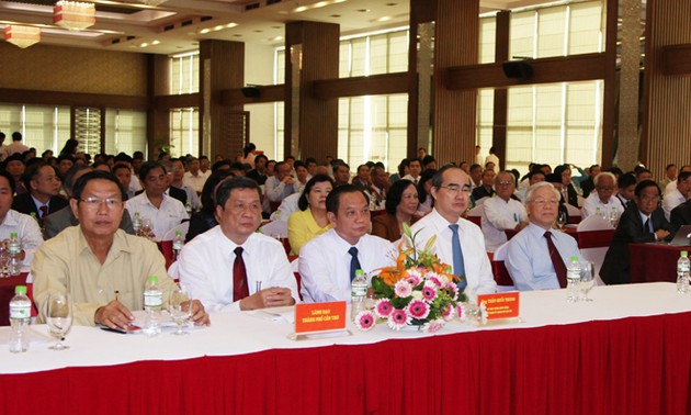 Pembukaan Konferensi ke-6 Pengurus Besar Front Tanah Air Vietnam