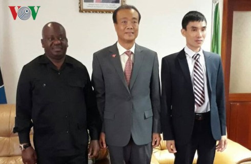 Mendorong lebih lanjut lagi hubungan persahabatan Vietnam-Tanzania