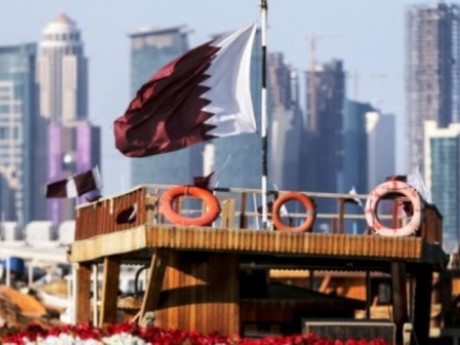 Uni Emirat Arab mencela Qatar tidak menggubris masalah poros