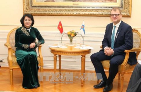 Wapres Vietnam, Dang Thi Ngoc Thinh melakukan kunjungan resmi di Finlandia