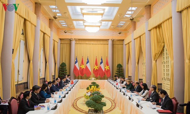 Vietnam dan Cile terus  memperkuat hubungan kerjasama komprehensif
