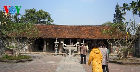 Keindahan klasik Pagoda Chuong-kota madya Hien