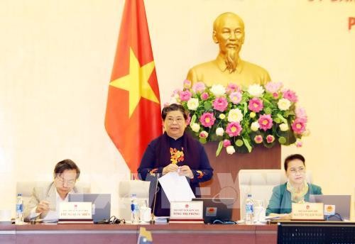 Persidangan ke-24 Komite Tetap MN Vietnam angkatan XIV:  Berfokus menangani dan memecahkan   rekomendasi dari para pemilih