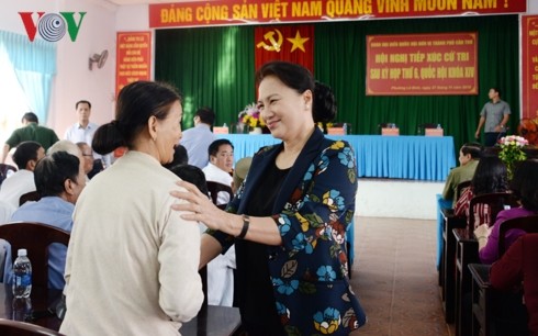 Ketua MN Viet Nam, Nguyen Thi Kim Ngan mengadakan acara kontak dengan para pemilih Kota Can Tho
