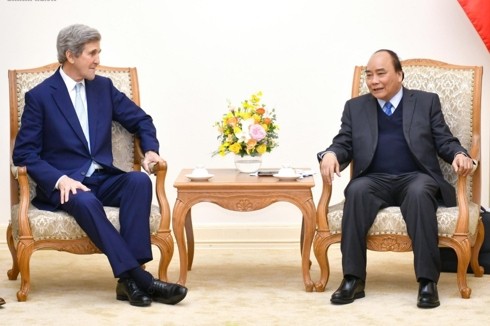 Viet Nam  ingin memperkuat kerjasama dengan AS dan Singapura