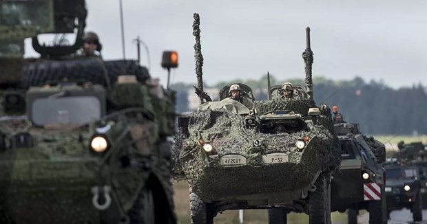 NATO melakukan latiahan perang di Latvia
