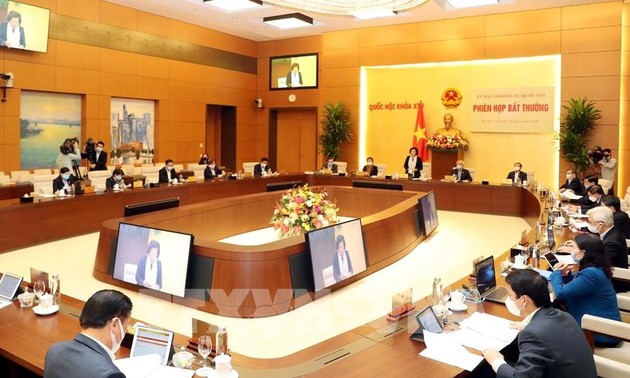 Pembukaan  Persidangan ke-44 Komite Tetap MN Vietnam