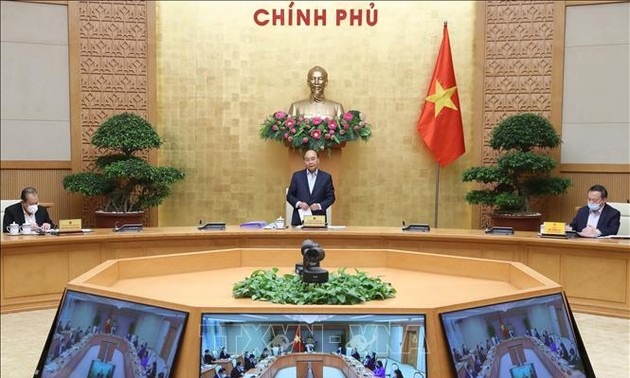 PM Nguyen Xuan Phuc mengadakan temu kerja dengan para pemimpin teras Provinsi Hung Yen