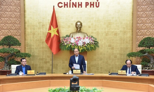 PM Vietnam, Nguyen Xuan Phuc: Menjamin lapangan kerja, meningkatkan tarap hidup bagi kaum buruh