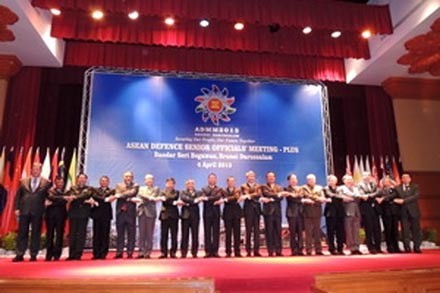 Le Vietnam à la conférence des hauts officiels de la Défense de l’ASEAN élargie