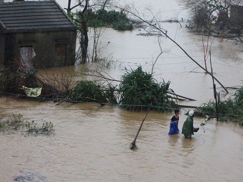 Central Vietnam recovers from torrential rain, floods 