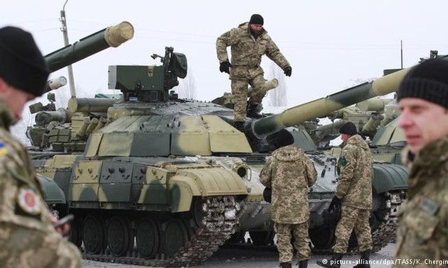 Ukraine plans to double military budget for 2015