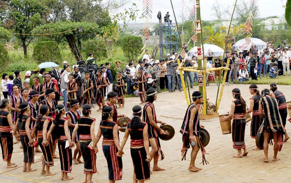 Typical musical instruments of the Bana