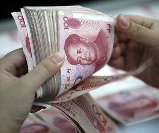 Chinese Yuan granted reserve-currency status 