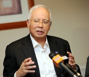 Malaysian media: ASEAN reaffirms peaceful measures to resolve East Sea issue