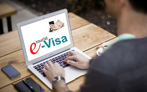 Piloting electronic visa issuance for foreigners 