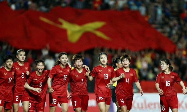 Vietnamese women’s footballers make SEA Games history