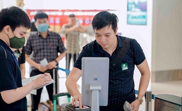 E-identification used for domestic air passengers nationwide