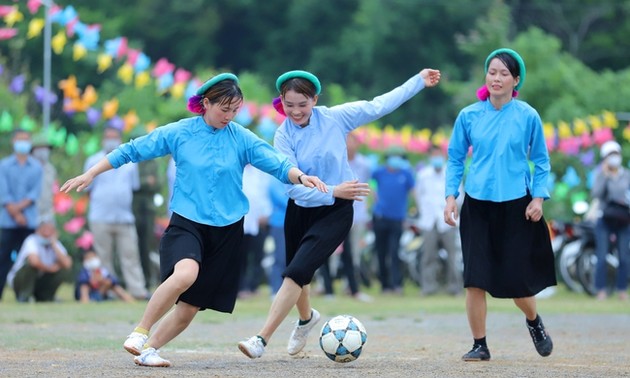 Quang Ninh promotes local culture for tourism development