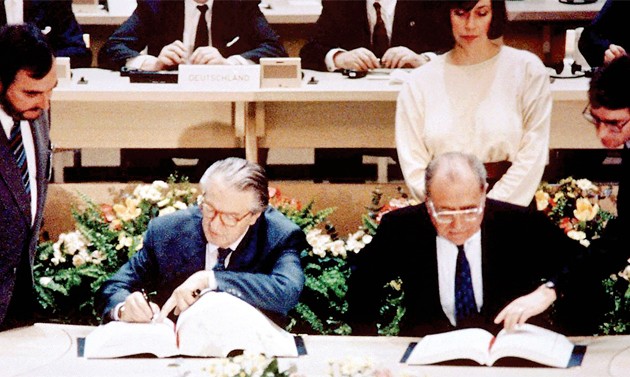 30 years after Maastricht, EU faces new challenge
