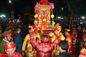 Festival to honor Tran dynasty’s contributions opens in Nam Dinh
