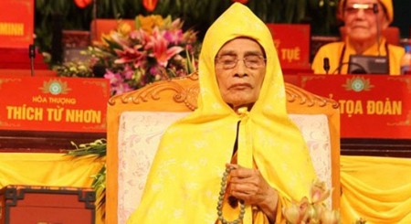 Buddha’s birthday celebration prays for peace in the East Sea