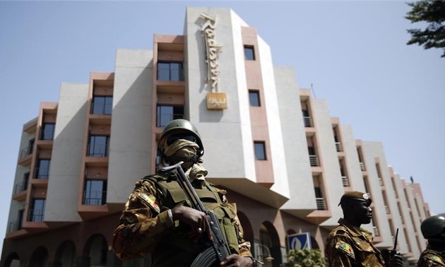 Mali police arrest two suspects linked to Bamako hotel attack