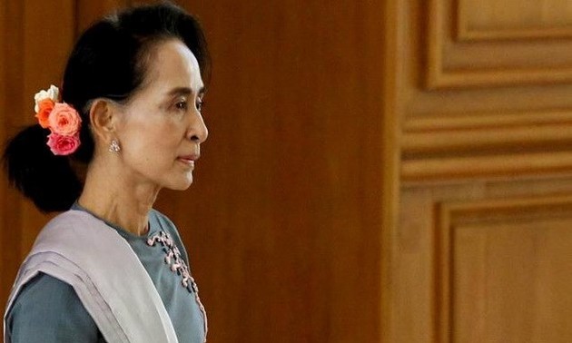 Myanmar prepares for discussions on political transition