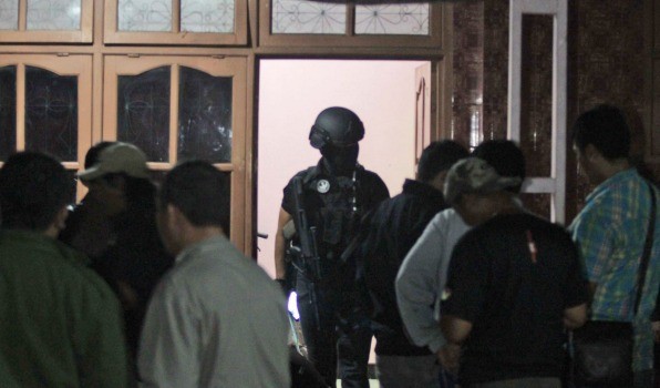 Indonesian cops foil a terror plot 