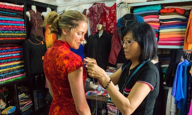 Hoi An tailors help promote Vietnam to the world