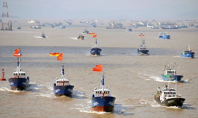 China accused of using navy to intimidate fishing vessels in East Sea