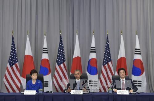Japan, RoK talk on the sidelines of nuclear security summit