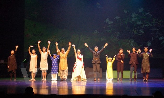 Art performance to mark 25th anniversary of Vietnamese-RoK relations