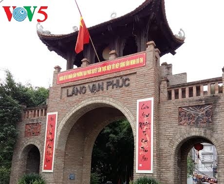 Van Phuc, a village with a 1000-year silk weaving tradition  