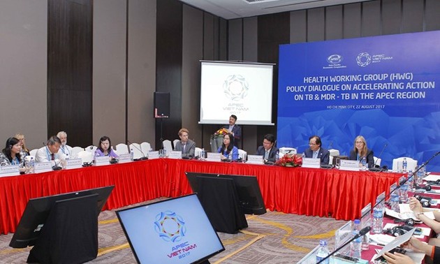 Policy dialogue aims to speed up action on tuberculosis in APEC