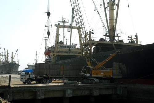 Vietnam Development Forum seeks ways to increase productivity