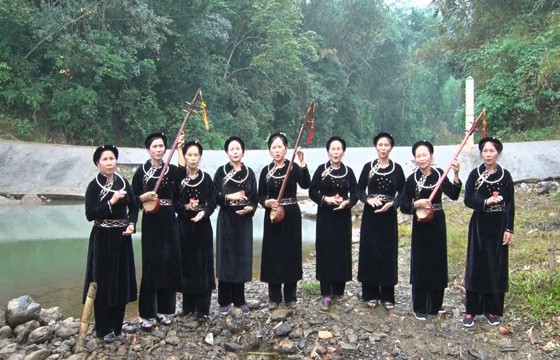 Ethnic minority language included in university curricula 