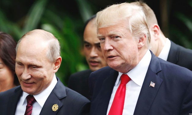 Trump plans to meet Putin next month 