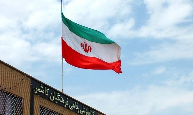 Iran and EU attempt to revive nuclear negotiations