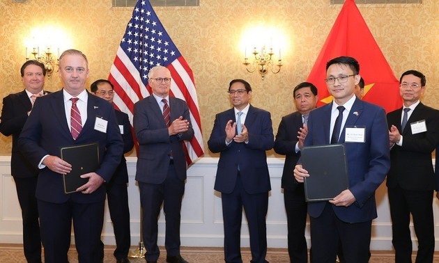 Arizona State University, Cadence Design Systems support Vietnam’s semiconductor industry