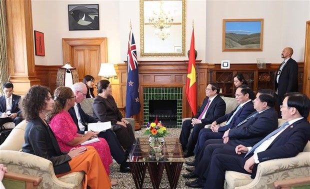 PM Pham Minh Chinh holds talks with Parliament Speaker, Governor-General of New Zealand