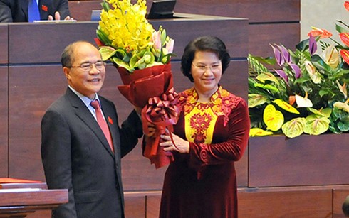 全国选民对越南首位女国会主席寄予厚望