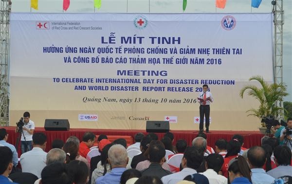 越南响应国际减灾日