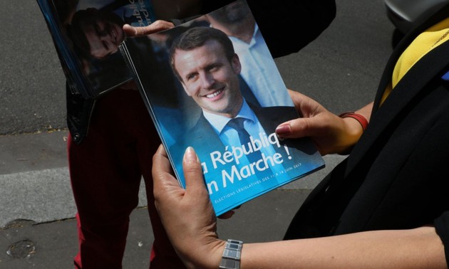 Législatives françaises: majorité très nette pour Macron