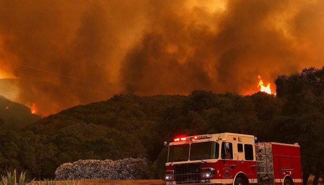 Gigantesques feux de forêt en série aux Etats-Unis et au Canada