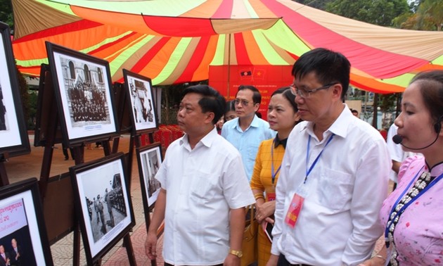 Les relations amicales traditionnelles Vietnam-Laos en exposition