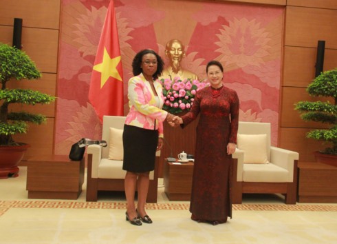 Dynamiser la coopération Vietnam - Mozambique