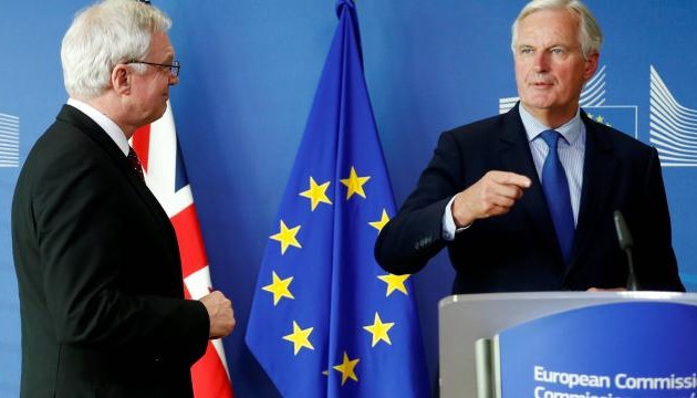 Brexit: Michel Barnier ne veut pas tout mélanger